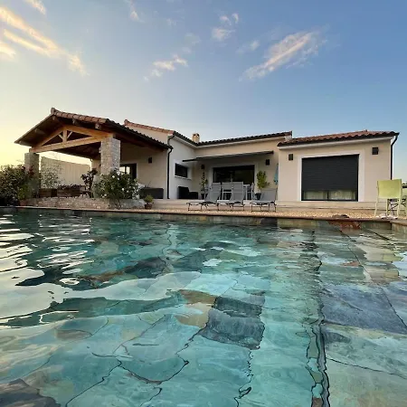 Soleil Holiday home Bagard